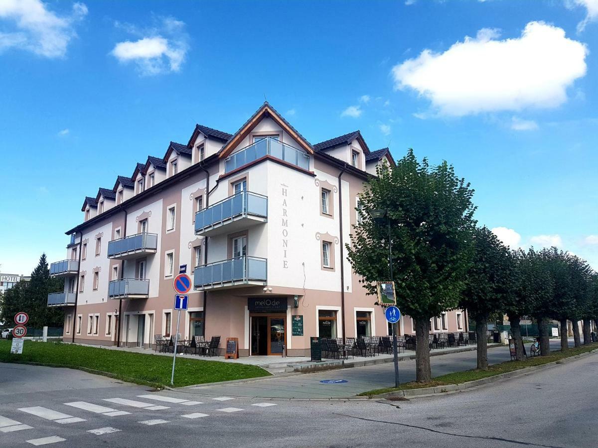 Wellness Hotel Harmonie Třeboň Extérieur photo